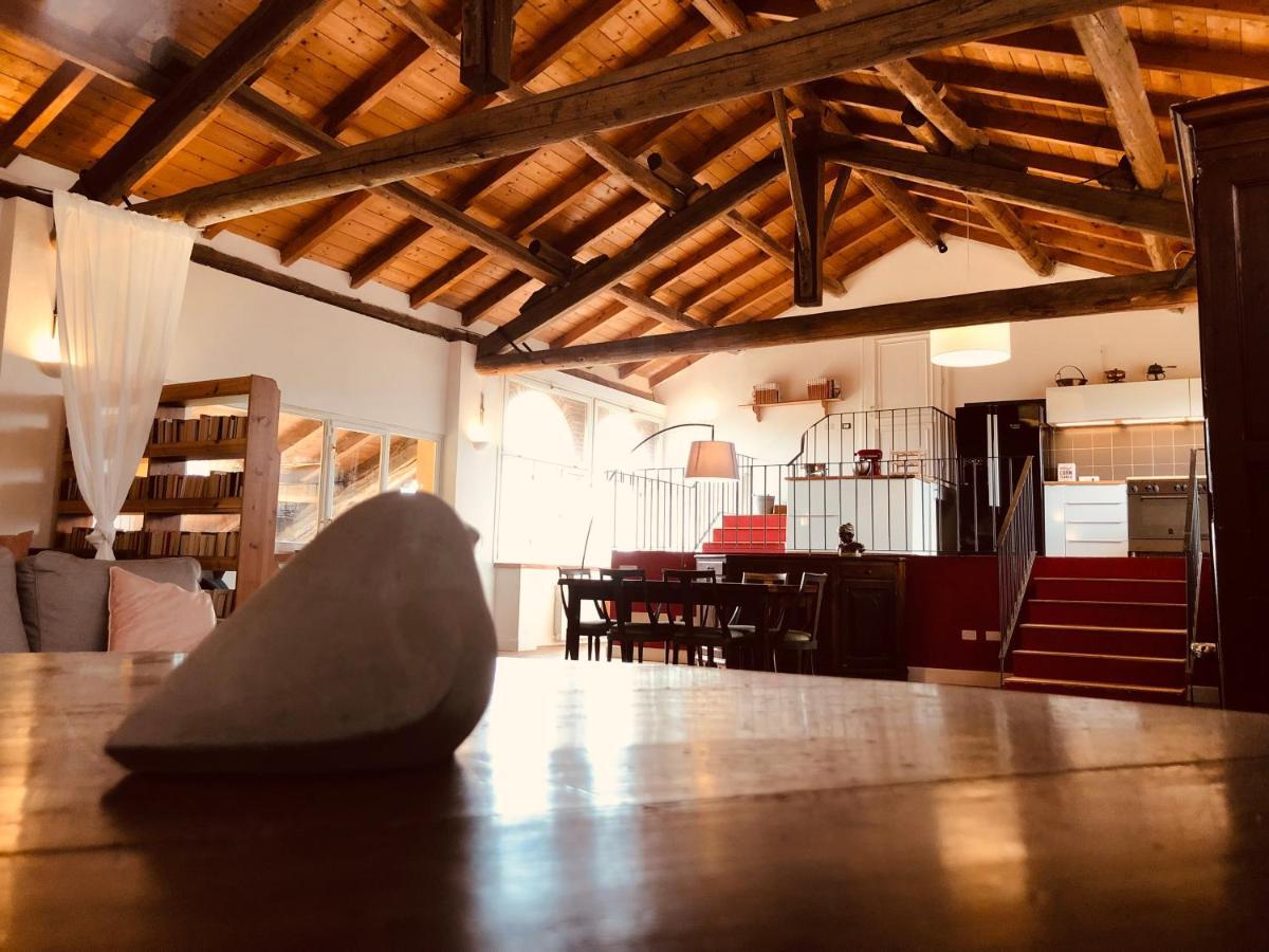Вилла La Casa Nei Campi Badia Pavese Экстерьер фото